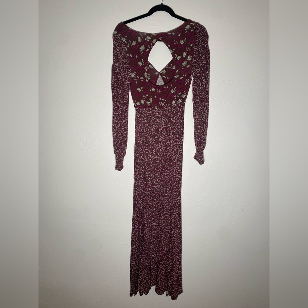 Free People Woman’s Love Story - Picture 5 of 5